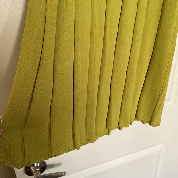 Brand New Meshki Skirt - Picture 3 of 3